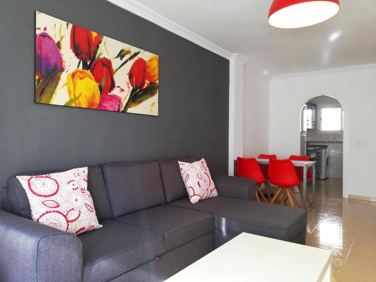 First Line With Two Bedrooms And Sea View Apartment Nerja